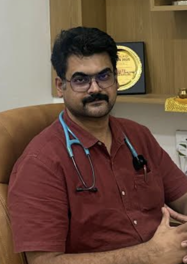 Dr. Shubham Tiwari - Consultant Chest Physician & Pulmonologist